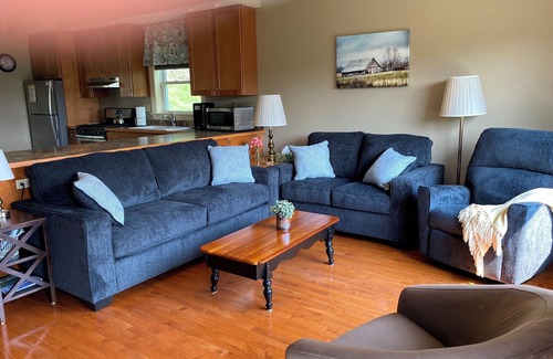 Dushore House | Unforgettable Getaway with Ocean Views and Family Comfort