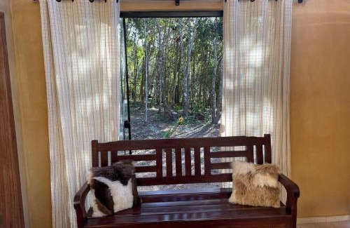 Bocaina de Minas Villa | Beautiful glass house with a view and lush water