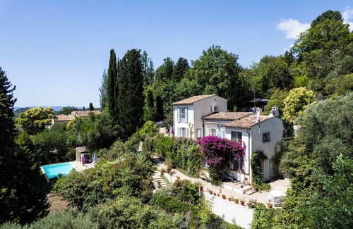 Opio Apartment | Beautiful ground floor apartment in villa in Opio.