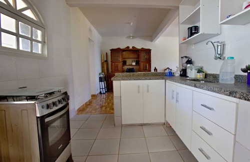 Sao Pedro da Aldeia House | Inviting House in Porto da Aldeia-RJ with Pool & Breakfast