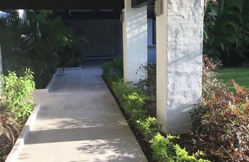 Granjas del Marques Villa | Serene House at Acapulco Golf Club for Family Getaways