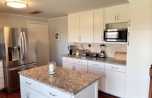 Middletown House | Charming Historical Town Home with 3 Bedrooms & Countryside Vibe