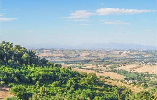 Montenero di Bisaccia House | Inviting Home in Montenero Di Bisaccia - Pet and Family Friendly