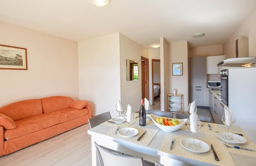 Voiandes House | Panoramic View Apartment with Pool & Pet-Friendly Amenities
