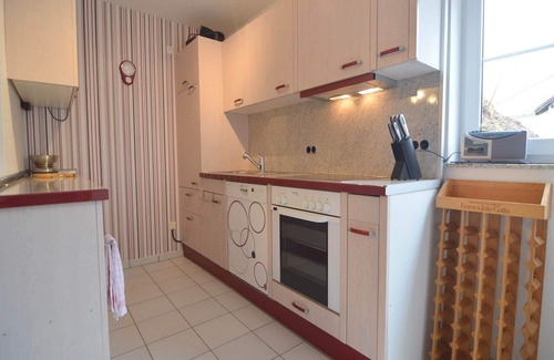 Ulmen Apartment | Idyllic Holiday Home in Ulmen by the Lake - Guest Rated 9.8