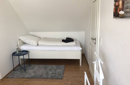 Rysum House | Beautiful holiday home with 3 bedrooms in Rundwarftendorf Rysum