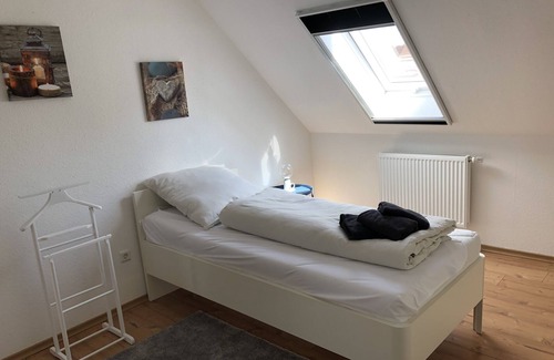 Rysum House | Beautiful holiday home with 3 bedrooms in Rundwarftendorf Rysum