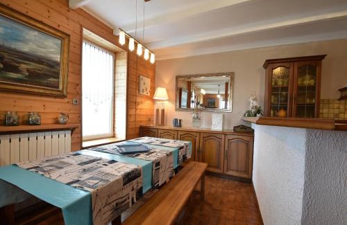 Saint-Guenole House | Oceanfront Holiday Home in Penmarch - Guest Rated 9/10