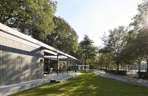 Maasbree House | Beautiful holiday home with luxurious furnishings, in a holiday park in Limburg