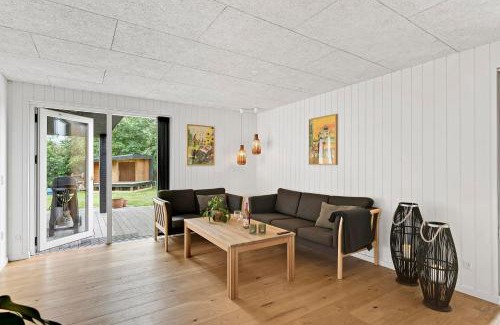 Grena Strand House | Beautiful Holiday Home For 2 Families Near Grenaa Beach,