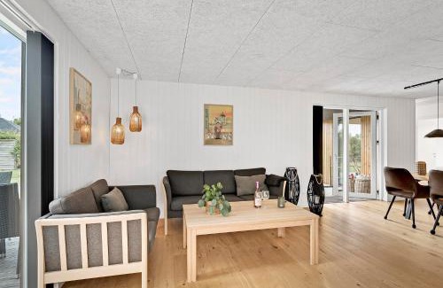 Grena Strand House | Beautiful Holiday Home For 2 Families Near Grenaa Beach,