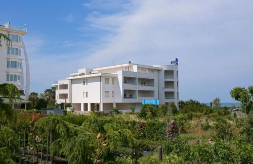 Marina di Vasto House | Relaxing Holiday Home in Vasto by the Sea, Pet Friendly