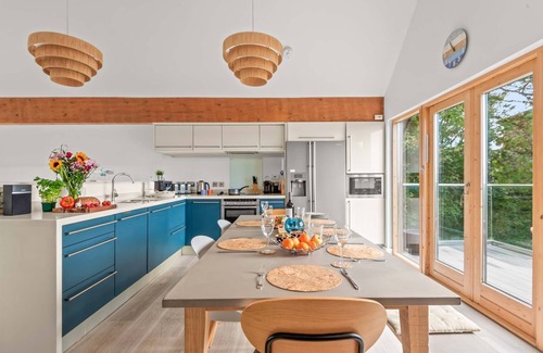 Talland House | Idyllic Holiday Home with Hot Tub Near Talland Beach