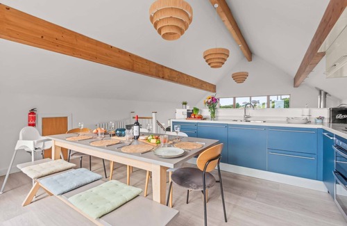 Talland House | Idyllic Holiday Home with Hot Tub Near Talland Beach