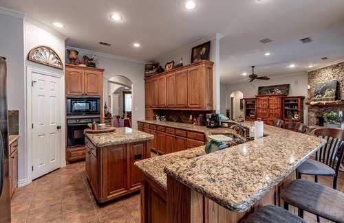 Parker County House | Spacious Home with Pool on 3 Wooded Acres, Sleeps 16