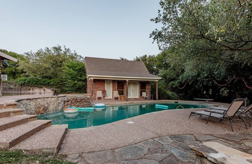 Parker County House | Spacious Home with Pool on 3 Wooded Acres, Sleeps 16