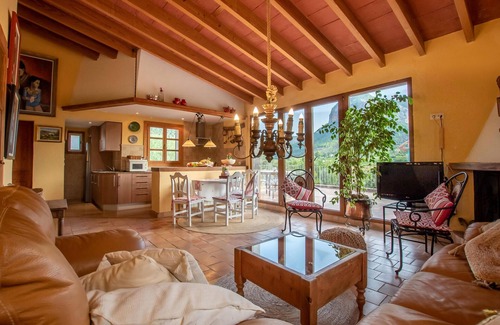 Alaro House | Relax and Refuel at Our 10/10 Rated Enchanting Finca