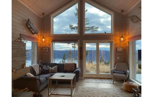 Nord-Aurdal House | Inviting Home in Aurdal with Kitchen & Family-Friendly Amenities