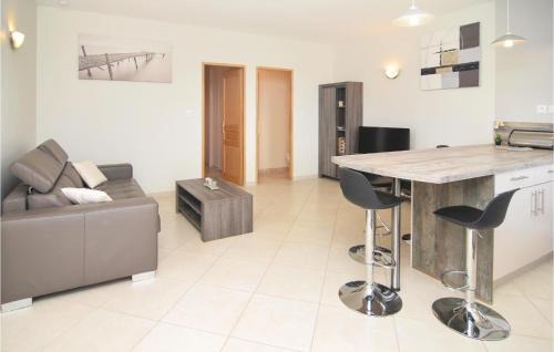 Barjac House | Inviting Home in Barjac with Pool and Pet-Friendly Amenities