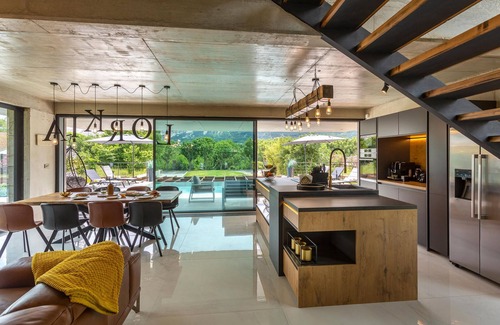 Baska House | Indulge in Your Dream Vacation at a Krk Island Villa