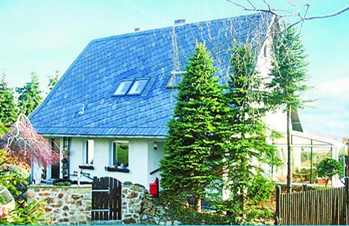 Bautzen House | Cozy 3-Bedroom Home in Bautzen-Burk with WiFi