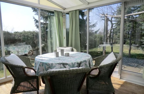 Bautzen House | Cozy 3-Bedroom Home in Bautzen-Burk with WiFi