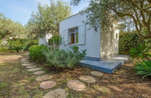 Cinisi House | Beautiful home in Cinisi with WiFi