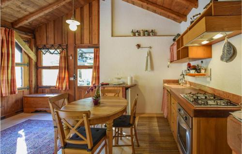 Cornuda House | Relaxing Retreat in Cornuda with Sauna and Pool Access