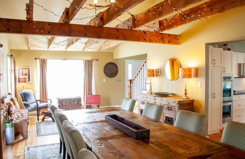 Western Ridge House | Inviting Home in Crozet with Nearby Vineyards & Pet-Friendly Amenities