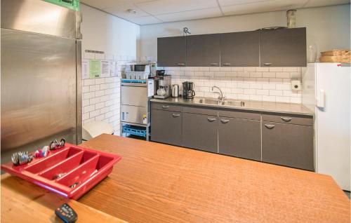 Linde House | Welcoming Home in Den Ham with Kitchen & Family-Friendly Perks