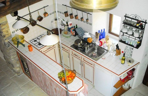 Dieulefit House | Comfortable 2 Bedroom Stay in Scenic Dieulefit
