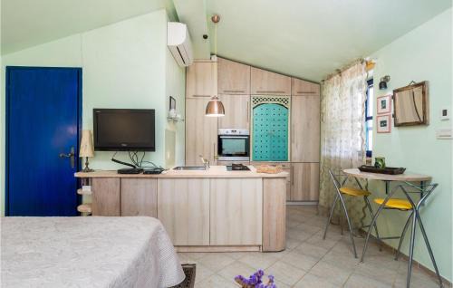 Sveti Ivan Dobrinjski House | Inviting Home in Dobrinj with Heated Pool for Families