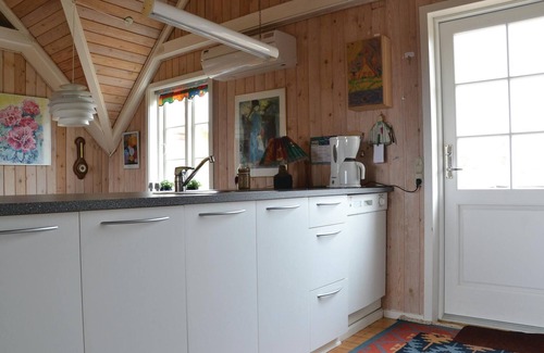Rindby Strand House | Inviting 3 Bedroom Retreat with Ocean Views in Fanø