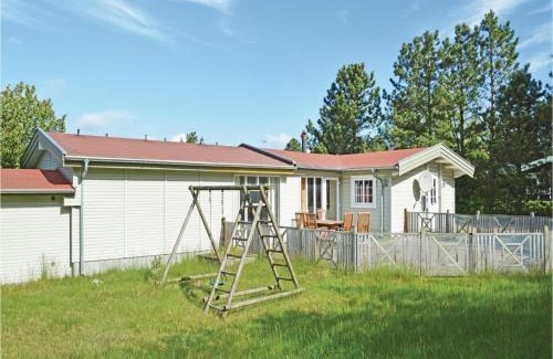 Farso House | Delightful Home in Fars with Pool and Pet-Friendly Amenities