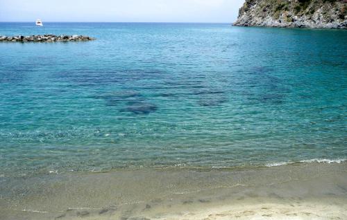 Forio House | Beautiful 3 Bedroom Home in Forio Ischia - Guest Rated 10/10