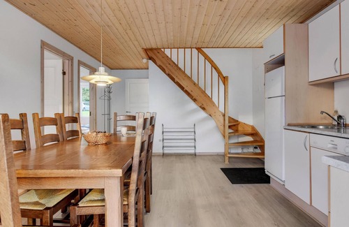 Grasten House | Relaxing 4 Bedroom Escape with Oceanfront Views in Gråsten