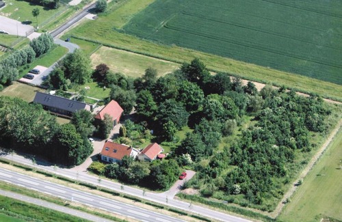 Groede House | Inviting Home in Groede with WiFi & Pet-Friendly Amenities