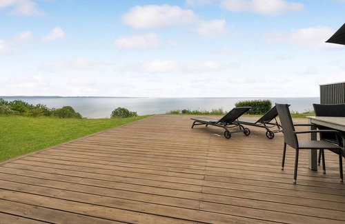 Kelstrup House | Elevated Retreat with Breathtaking Views and Spa Access