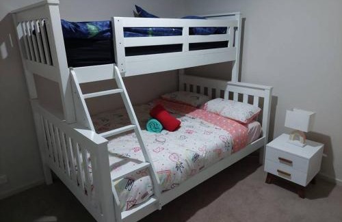Harrison House | Kid-Friendly Haven: 5-Bedroom Home in Harrison, Rated 9/10