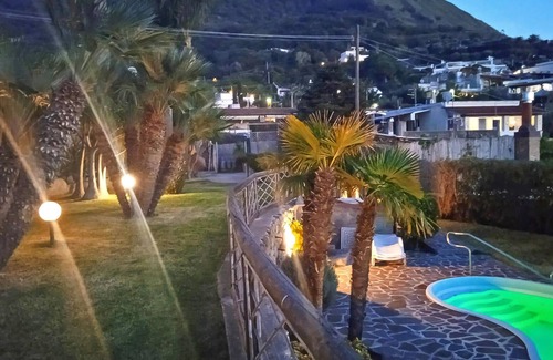 Forio House | Experience an Unforgettable Island Getaway with Ocean Views