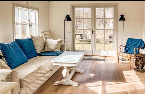 Loderup House | Inviting Lderup Retreat with Family-Friendly Kitchen