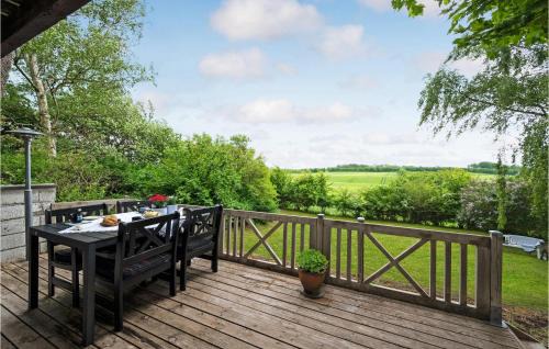 Hjarbæk House | Cozy Home in Løgstrup with Kitchen and Family-Friendly Amenities