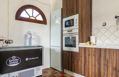 La Nava House | Charming Country House Retreat near La Nava Village