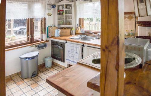 Gietrzwald House | Inviting Home in Lupstych with Pool and Pet-Friendly Perks
