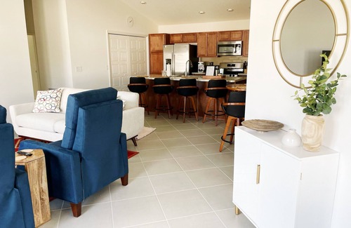 Leesburg House | Inviting Citrus Grove Home with Spa & Pet-Friendly Amenities