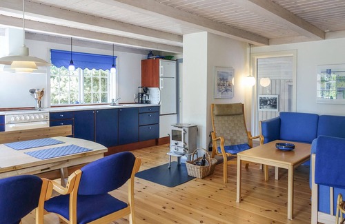 Bedegaard House | Relaxing 2 Bedroom Oceanfront Accommodation in Nexø