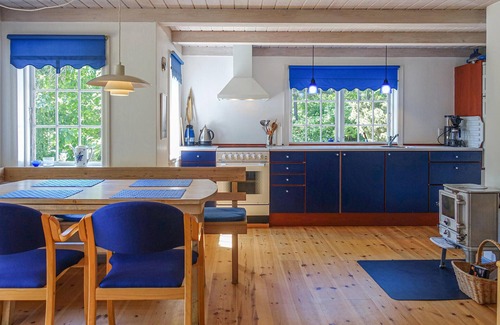 Bedegaard House | Relaxing 2 Bedroom Oceanfront Accommodation in Nexø