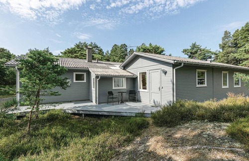 Dueodde House | Beautiful 3 Bedroom Accommodation with Ocean Views in Nexø