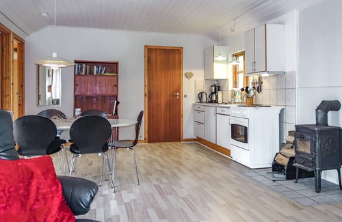 Balka House | Cozy Sea View Retreat Near Balka Beach for Your Getaway