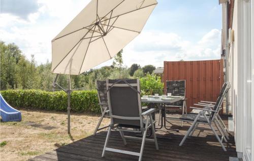 Nordhorn House | Family-Friendly Home in Nordhorn with Full Kitchen